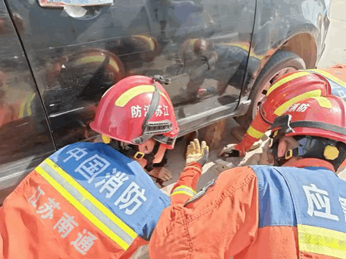 36cde390a5042408e5387362bd04019d.gif